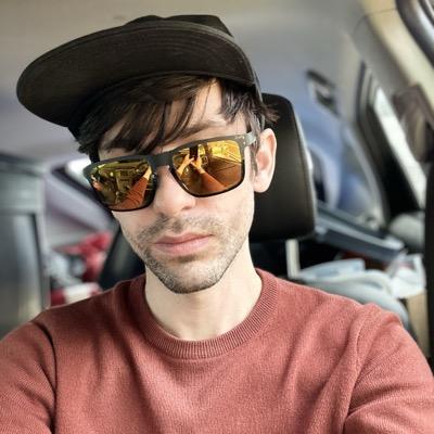 :rebel: 🔜 eth0's avatar